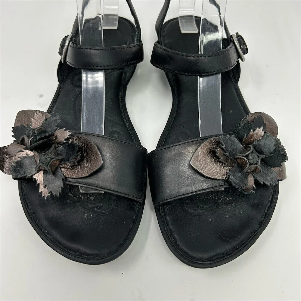 Born Yuki Women's Strappy Sandals Black Slingback Floral Accent Flat Size 8